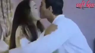 نيك كس فوق السرير
