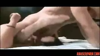 اختراق شرجي لواطي متطرف مع مؤخرة رجل وسيم