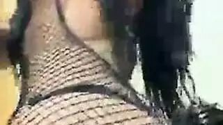 إيبيزا الوحش الديك سيدة الأعمال