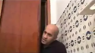 اب ينيك ابنتة المراهقة قوي