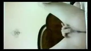 فتاة المنوفية تُدك بسبعة قضبان غليظة