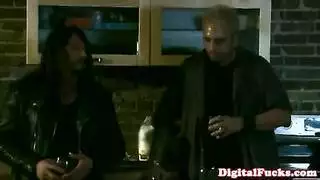 مرآة العربية أسد امريكي