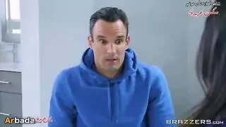 فصل الجنس لزوجة الأب الشهوانية: ممارسة مثل نجم إباحي