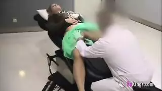 دكتور و زباينه