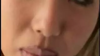 علاقات عائلية محظورة: أمهات عربيات خليجيات مثيرات يمارسن الجنس بقوة