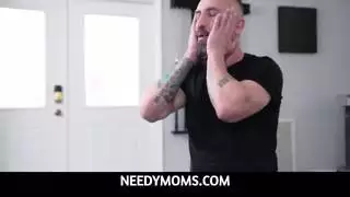 ميك بنات في الريف مطارده في الخارج اغتصاب