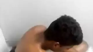 لابسة دهب